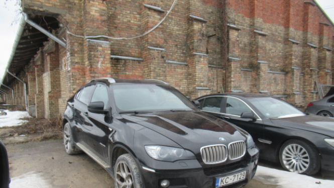 BMW
