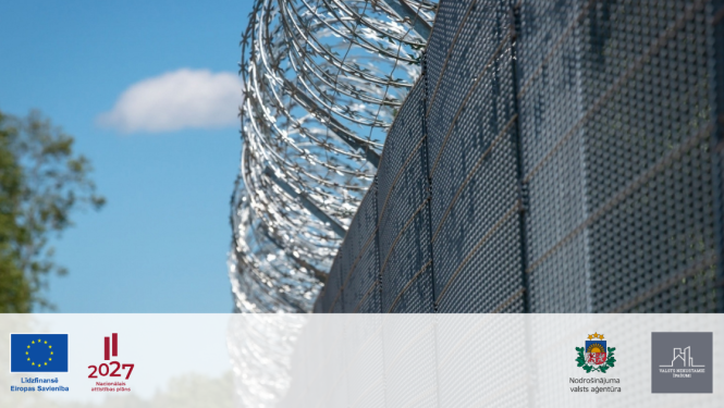 Latvijas-Baltkrievijas žogs ar dzeloņdrātīm