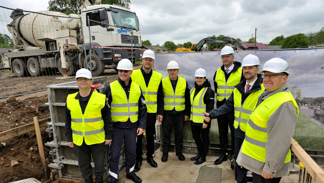 Kapsulas iemūrēšana