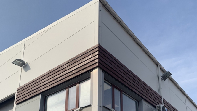 Ēkas fasāde pēc remonta