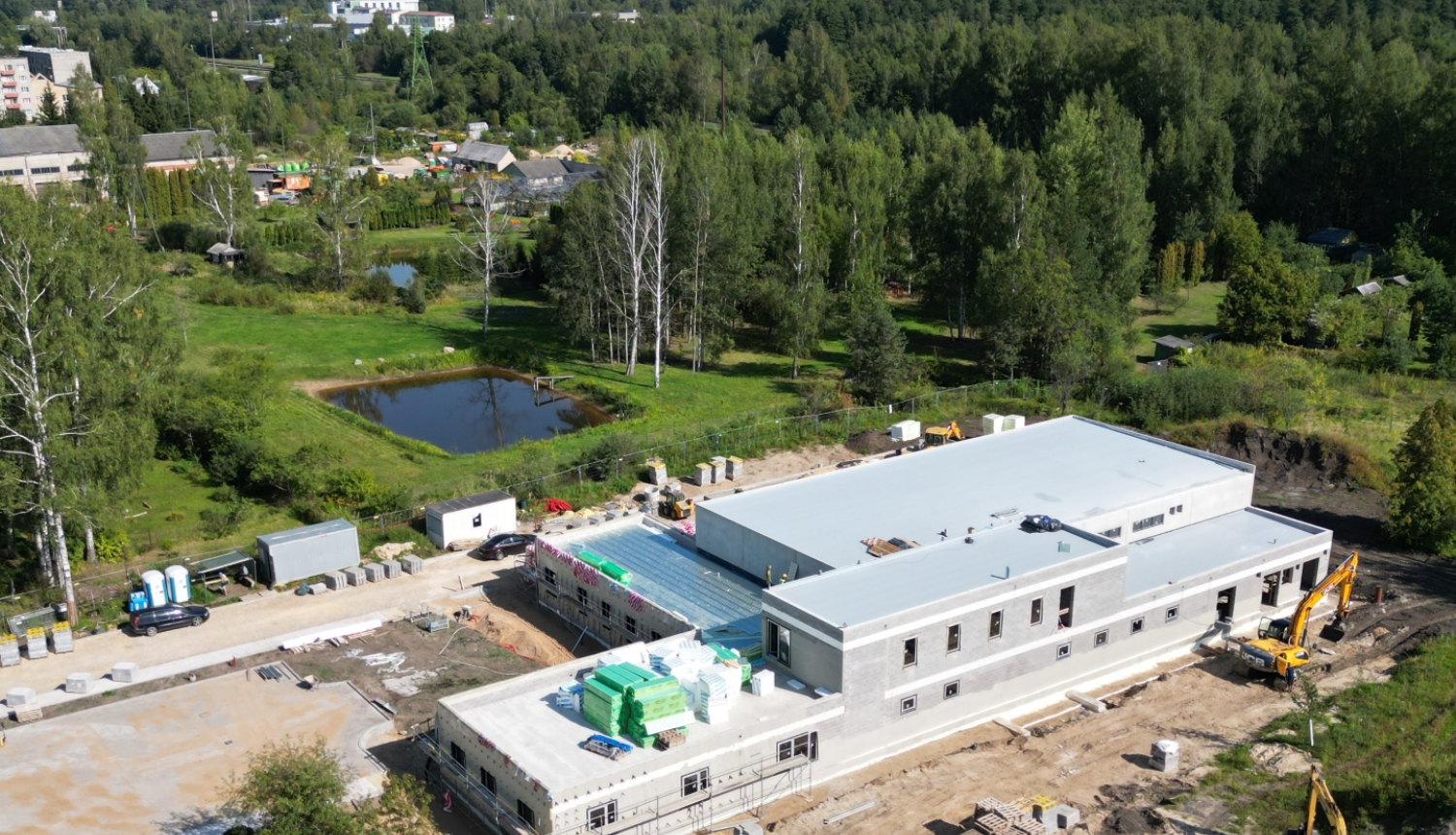 ēka no putna lidojuma